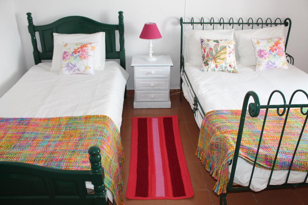 Vale Do Boto-quinta Com 3 Casas Castro Marim