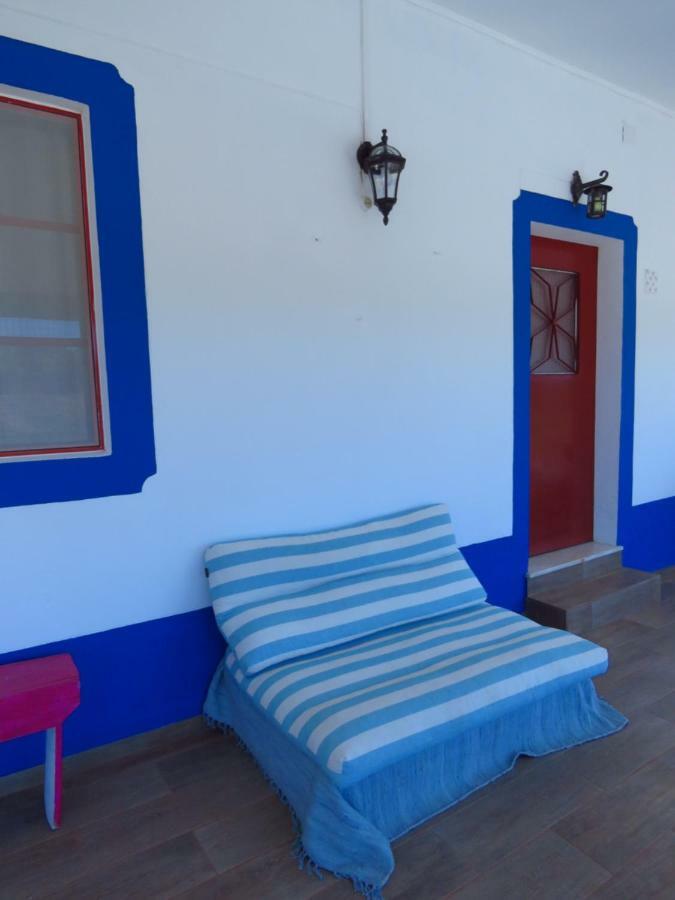 Vale Do Boto-quinta Com 3 Casas